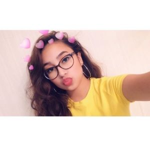 Meet your Posher, Jasmin